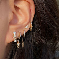 Diamond Chain Huggie Hoop | Single