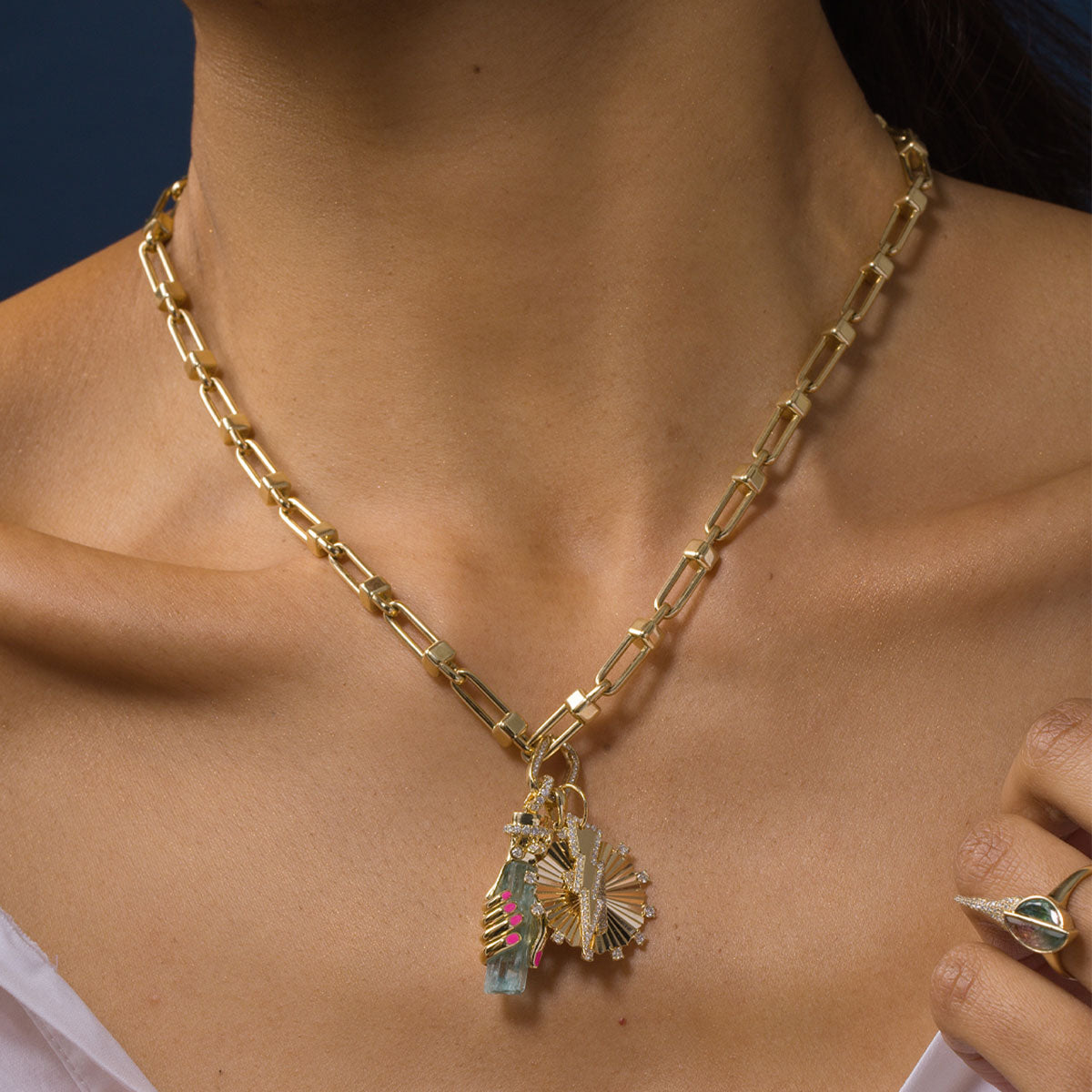 Secura Necklace