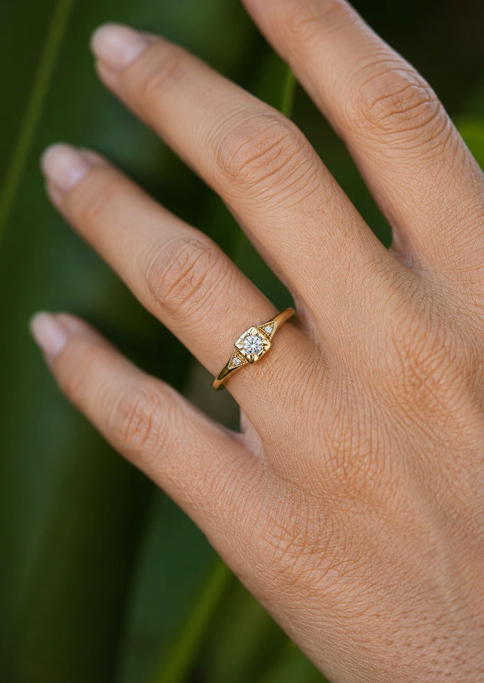 Epure Solitaire Ring