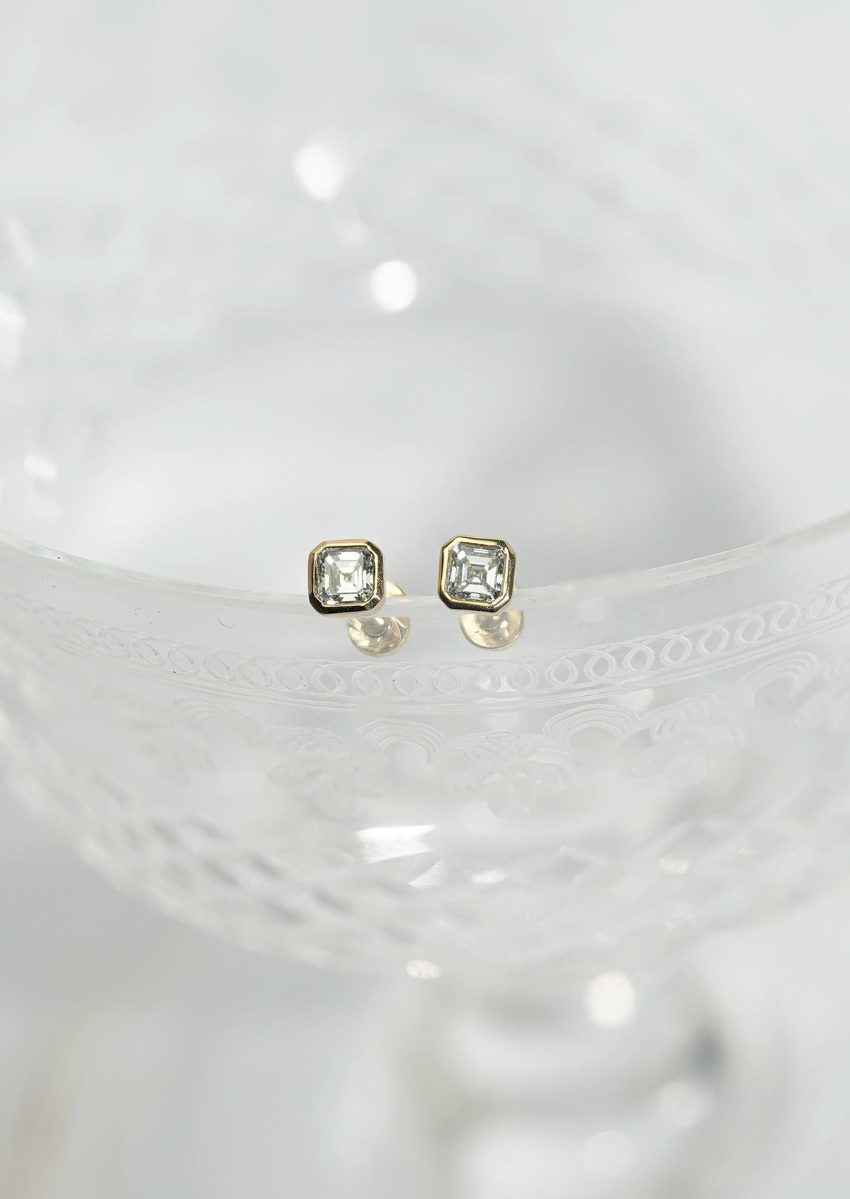 Asscher Diamond Threaded Flat Back Earring | Single