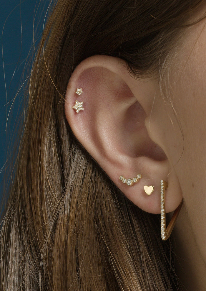 Open Curve 5 Diamond Threaded Flat Back Earring