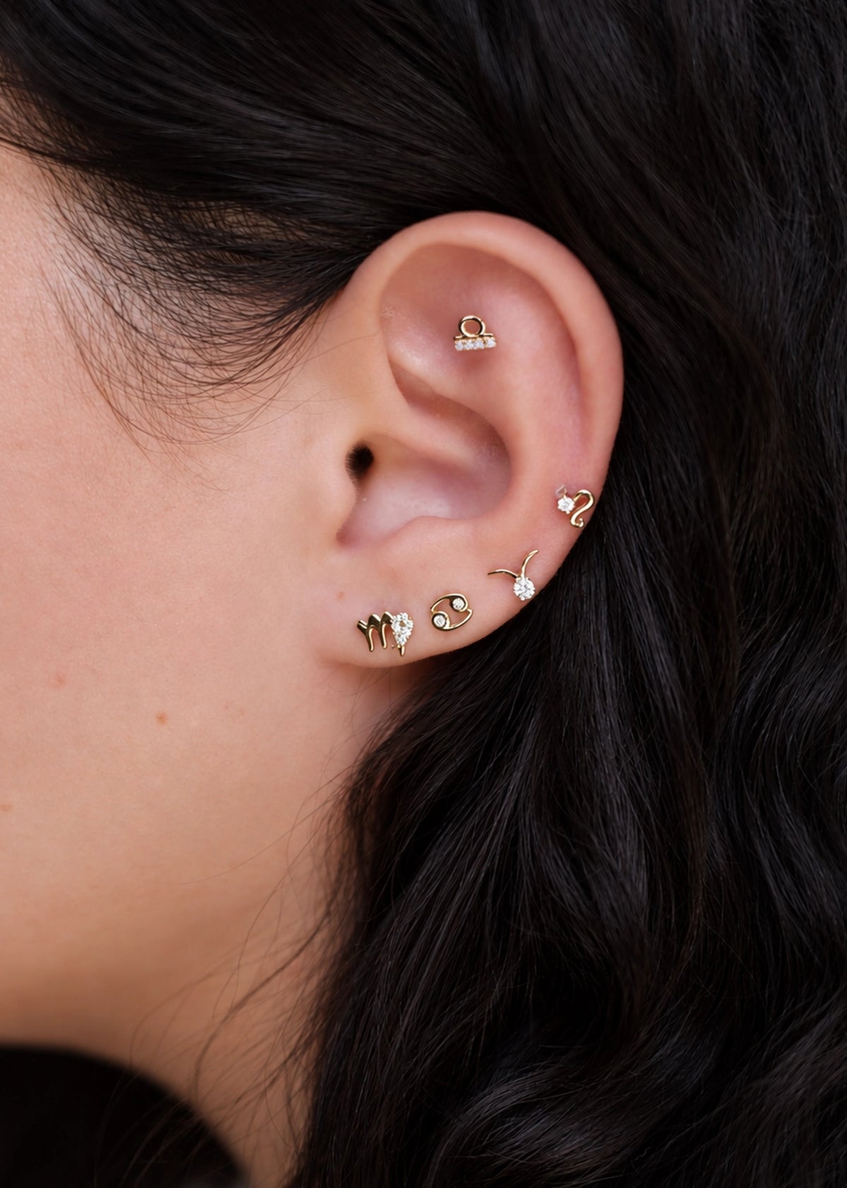 Libra Threaded Flat Back Earring