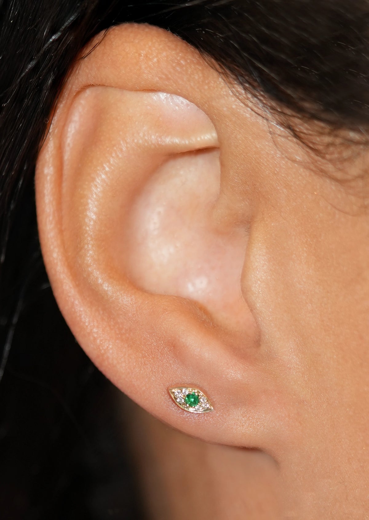 Mini Emerald Evil Eye Threaded Flat Back Earring | Single