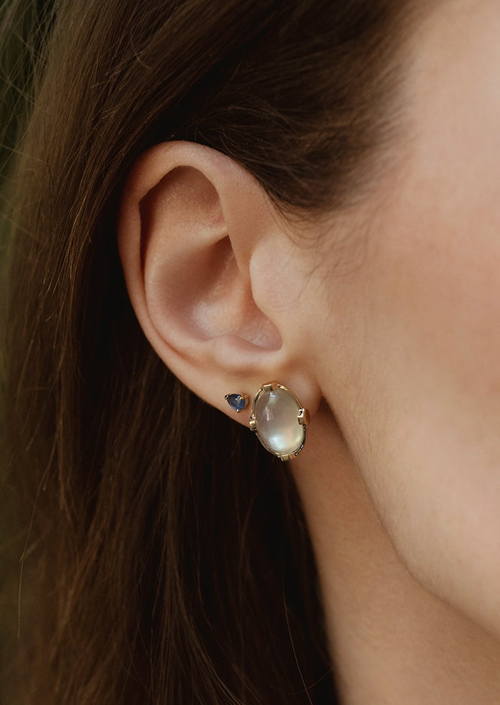 Elixir of Light - Moonstone Earrings