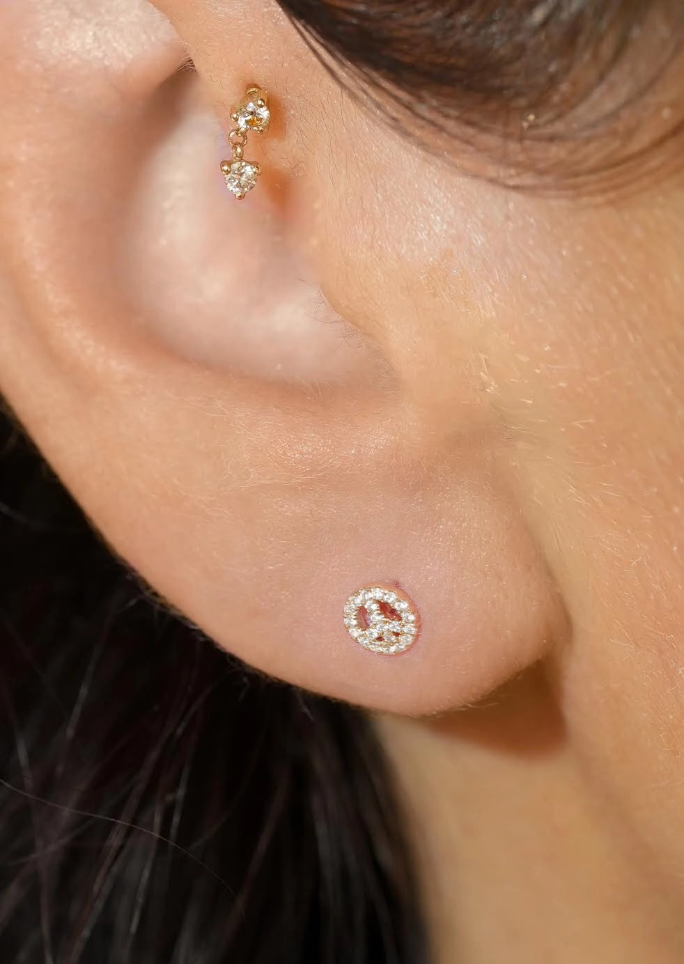 Peace Sign Threaded Flat Back Earring | Single