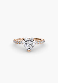 Solitaire with Pavé 6