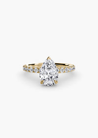 Solitaire with Pavé 6