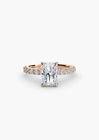 Solitaire with Pavé 6