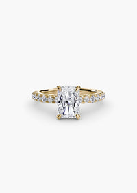 Solitaire with Pavé 6