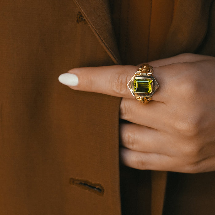 Funeral Ring | Peridot