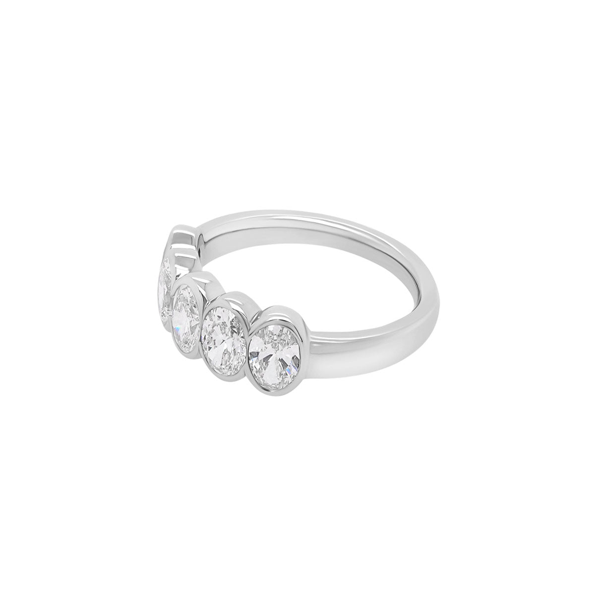 Oval Half Bezel Ring | 6.58GMS 1.61CTW